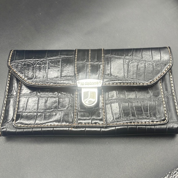 Liz Claiborne Handbags - Liz Claiborne Wallet Black Long Nice